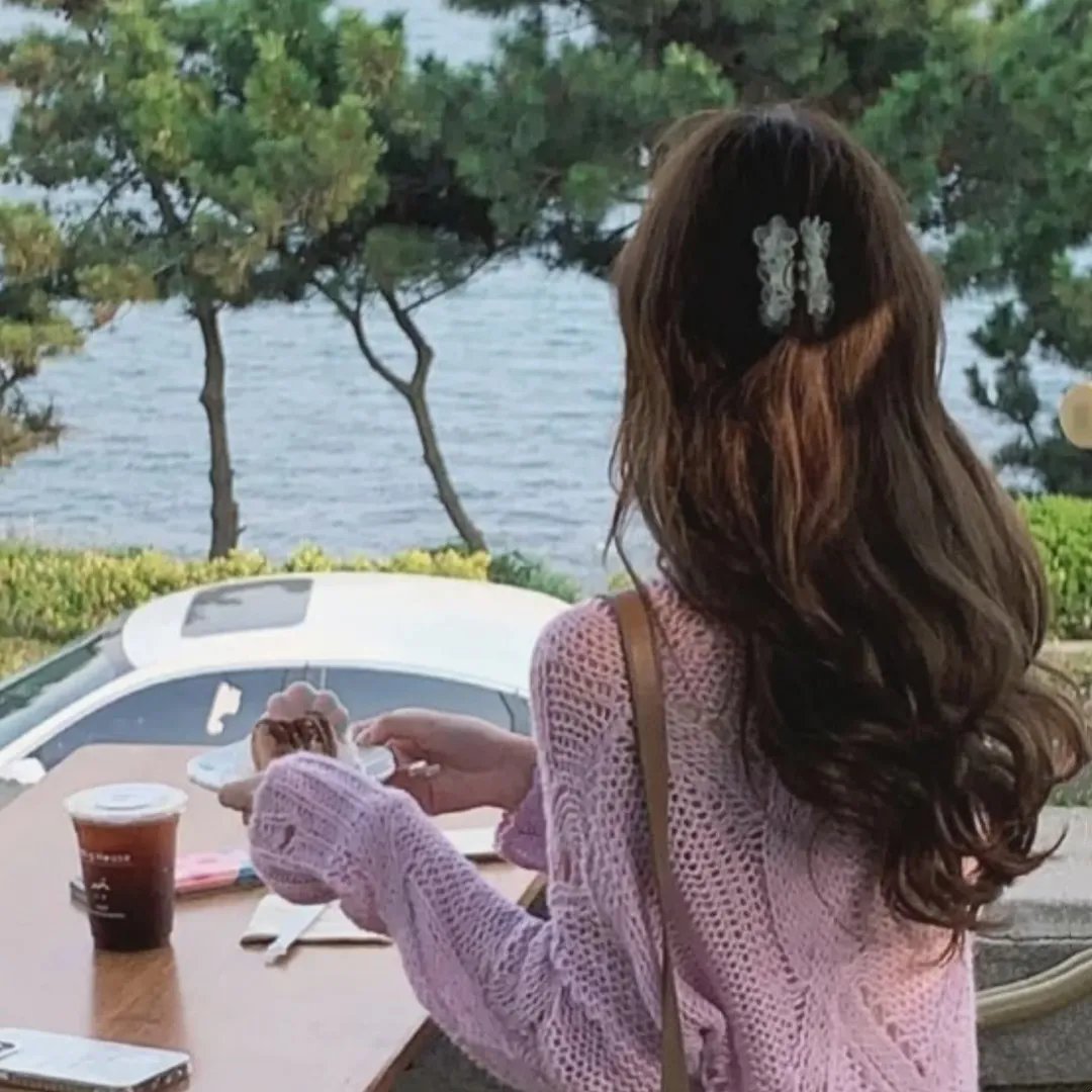 美女老板倒追我